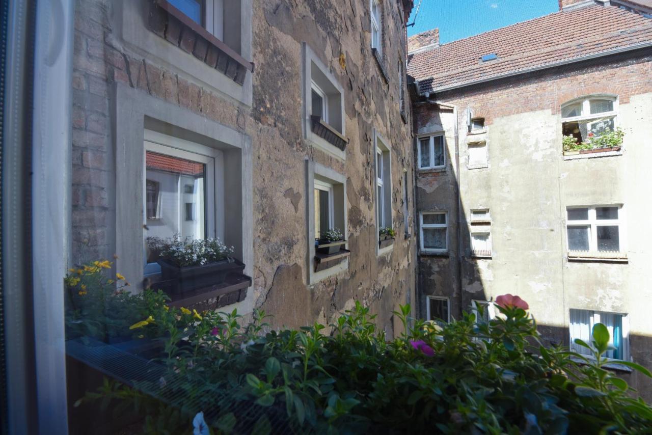 Wilhelmstadt Apartment 60M - Parking Торунь Екстер'єр фото