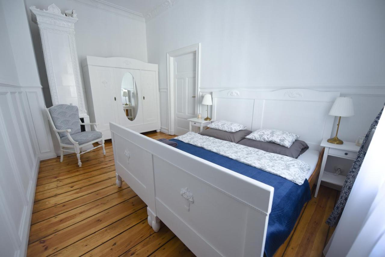Wilhelmstadt Apartment 60M - Parking Торунь Екстер'єр фото